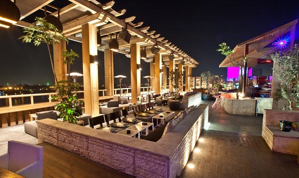 Outdoor Seating area, Tamarai Club